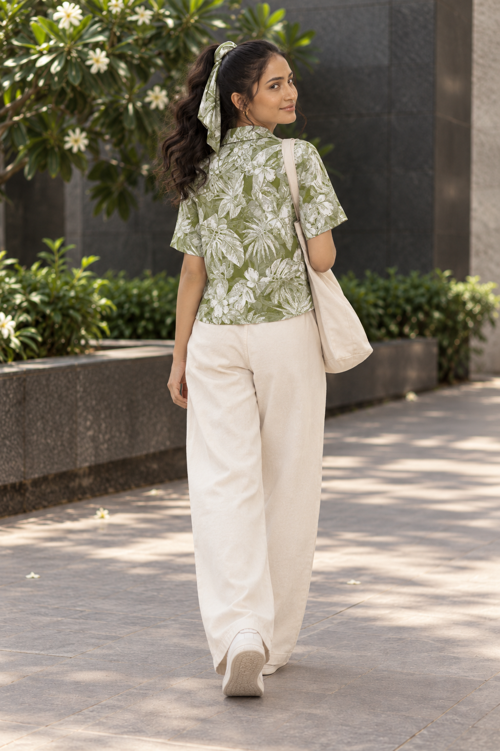 Botanical Print Shirt - Women