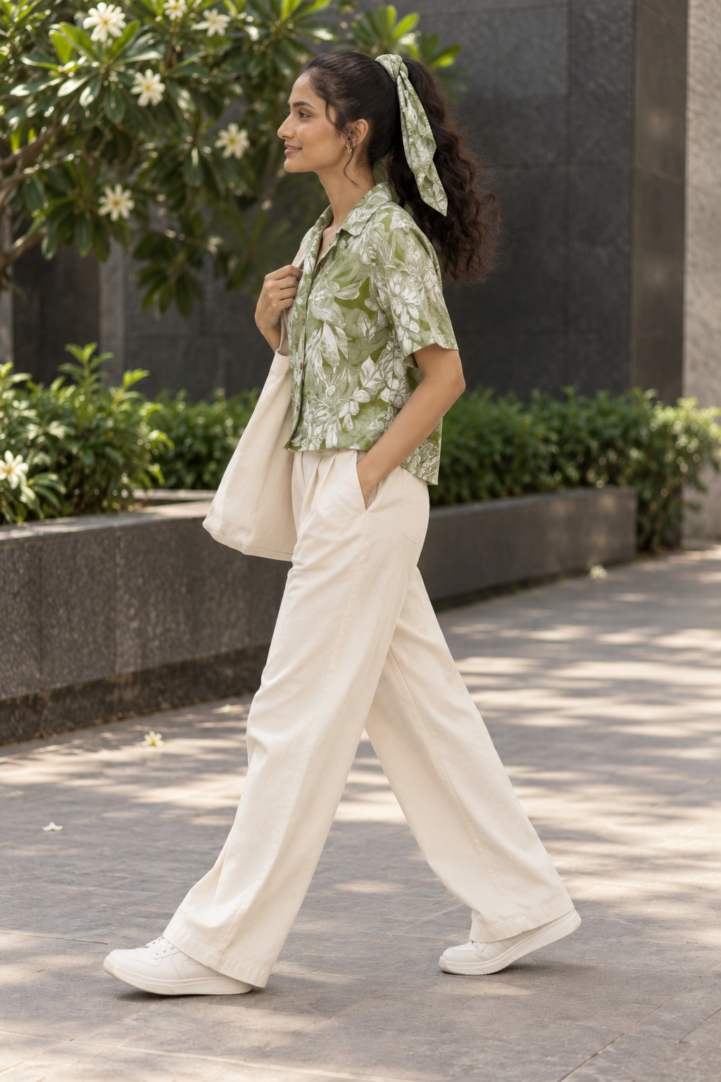 Botanical Print Shirt - Women